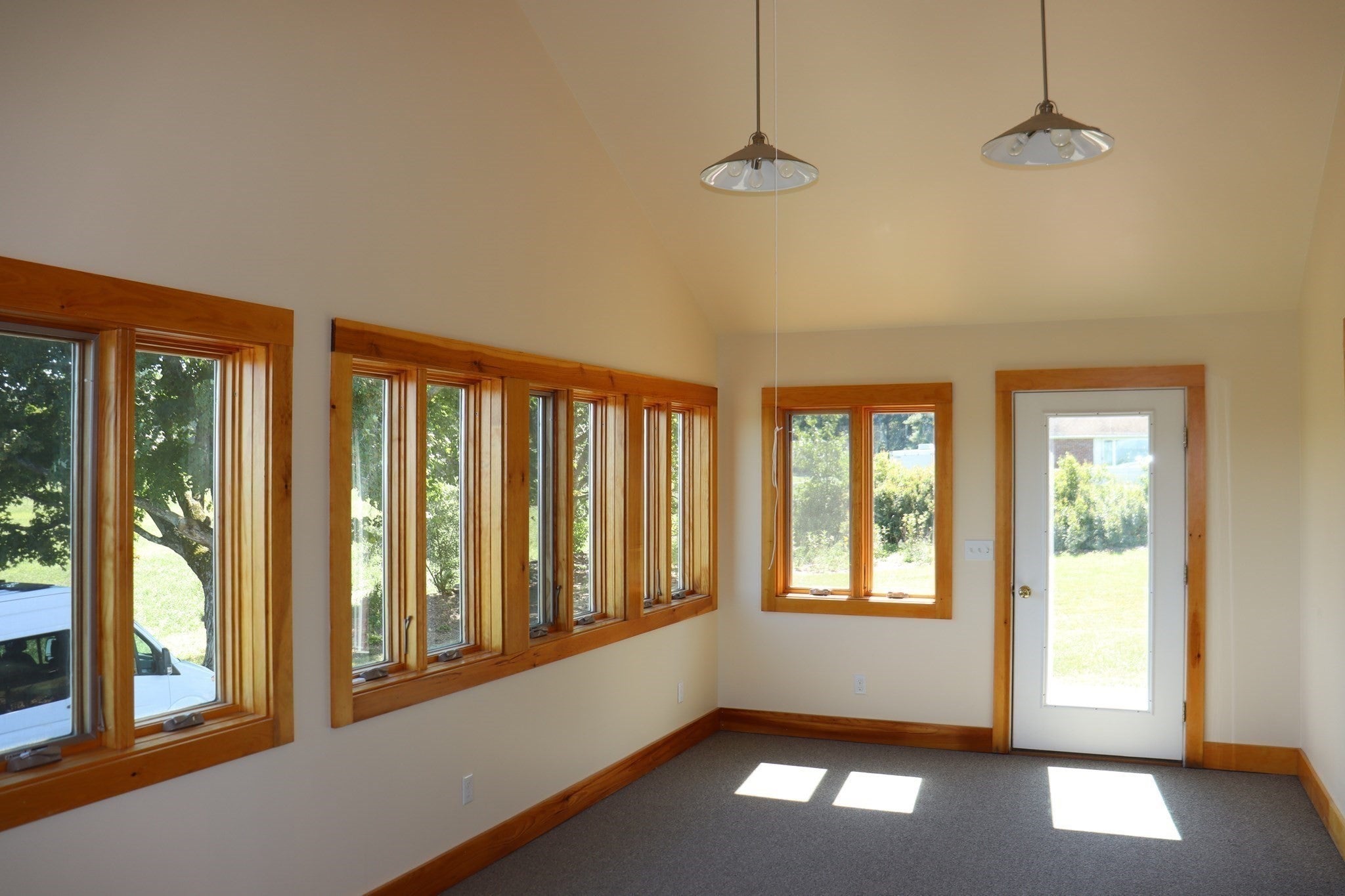 95 Huntington Rd, Hadley, MA Photo #13