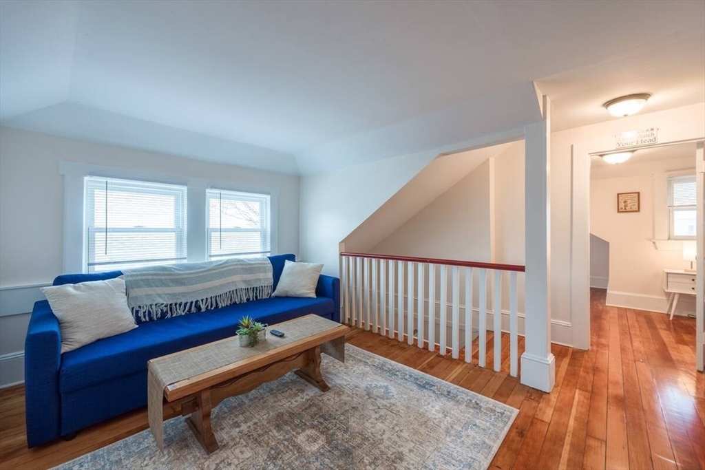 8 Maple Ave.