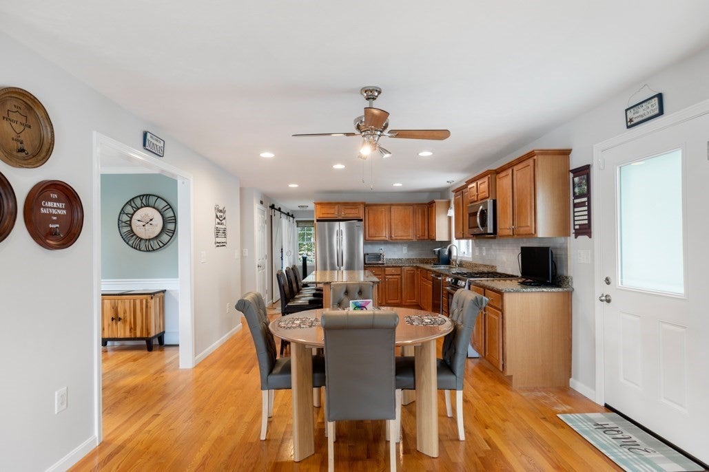 28 Glenside Ave, Billerica, MA, 28 Glenside Ave, Billerica, MA Photo #11