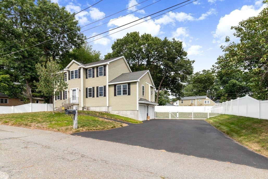 28 Glenside Ave, Billerica, MA, 28 Glenside Ave, Billerica, MA Photo #4