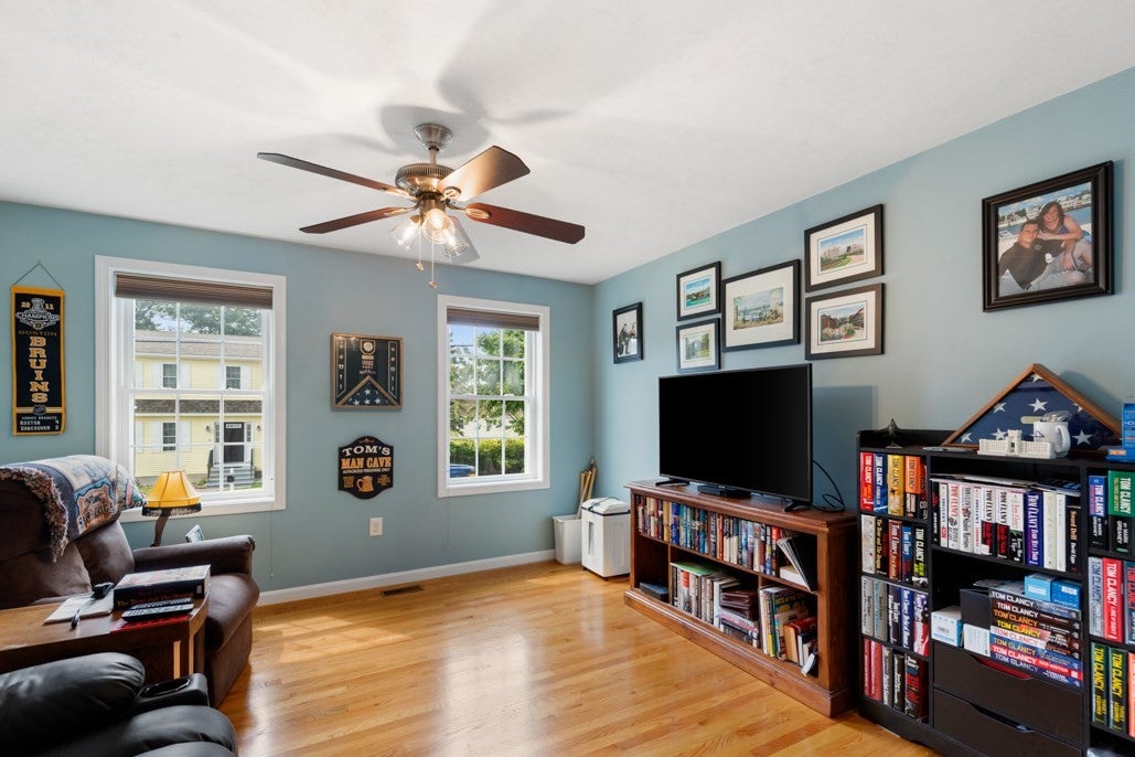 28 Glenside Ave, Billerica, MA, 28 Glenside Ave, Billerica, MA Photo #21