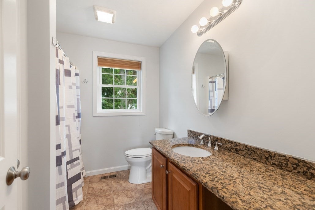 28 Glenside Ave, Billerica, MA, 28 Glenside Ave, Billerica, MA Photo #28