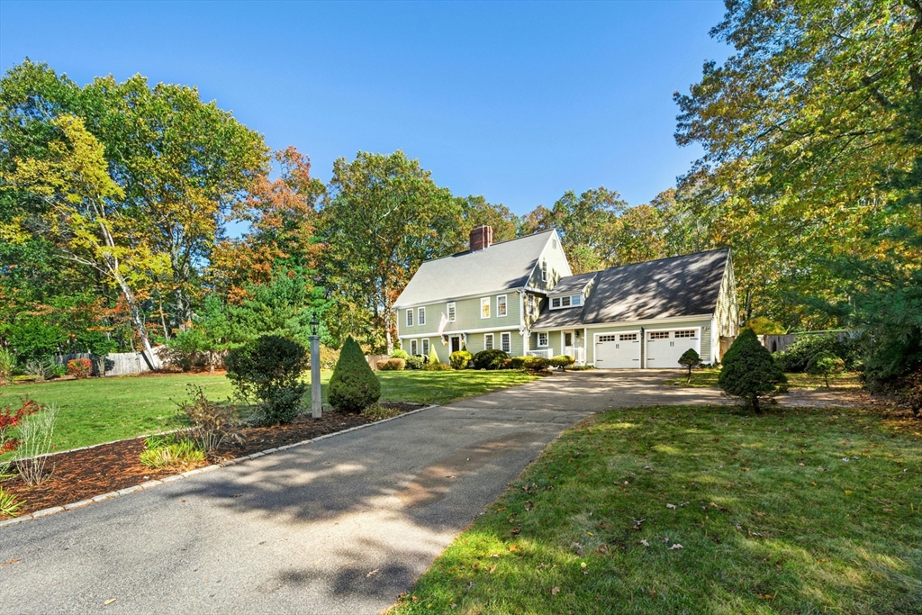 266 Willowgate Rise