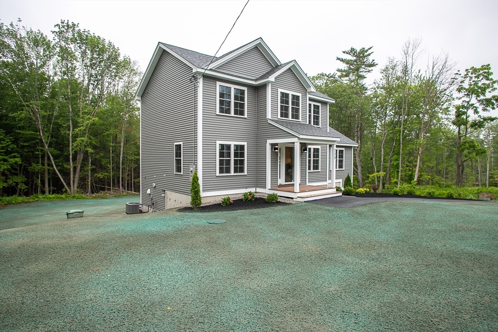 789 Royalston Rd