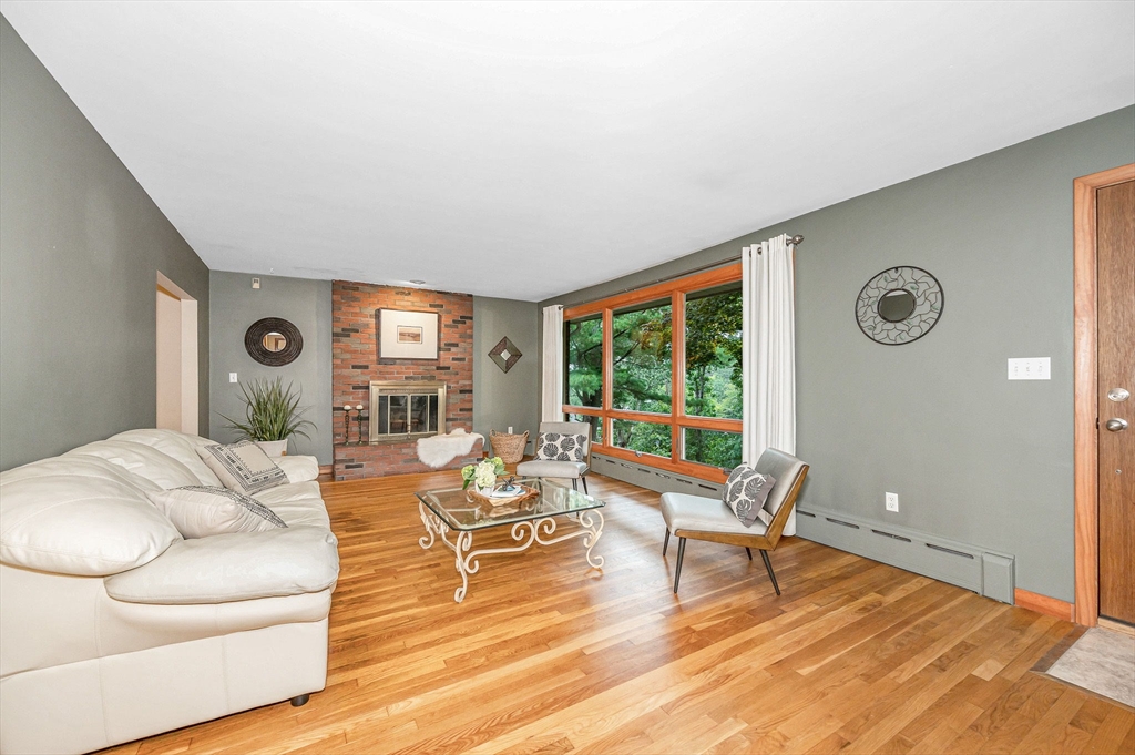 22 Arthur Woods Avenue
