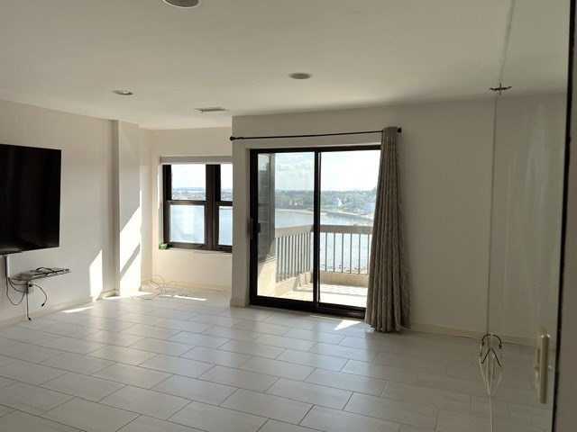 1 Seal Harbor Rd 815