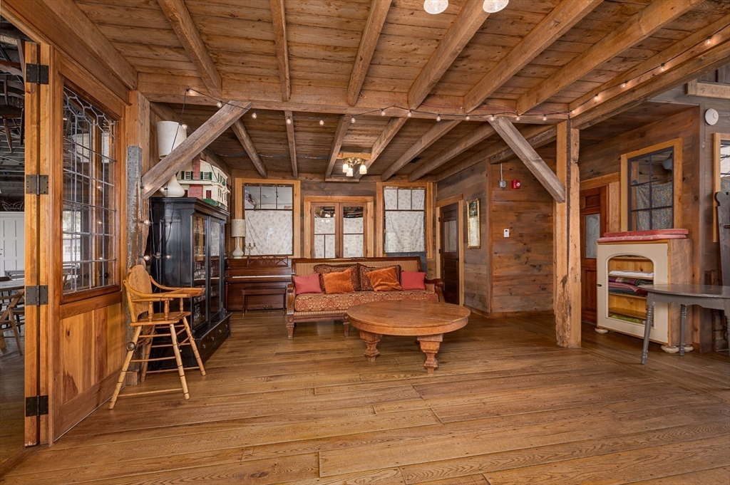 14 South St, Ashfield, MA Photo #27