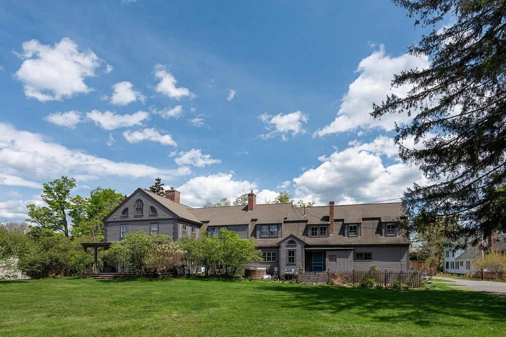 14 South St, Ashfield, MA Photo #2