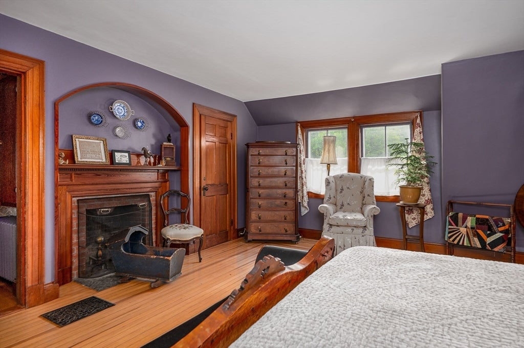 14 South St, Ashfield, MA Photo #19
