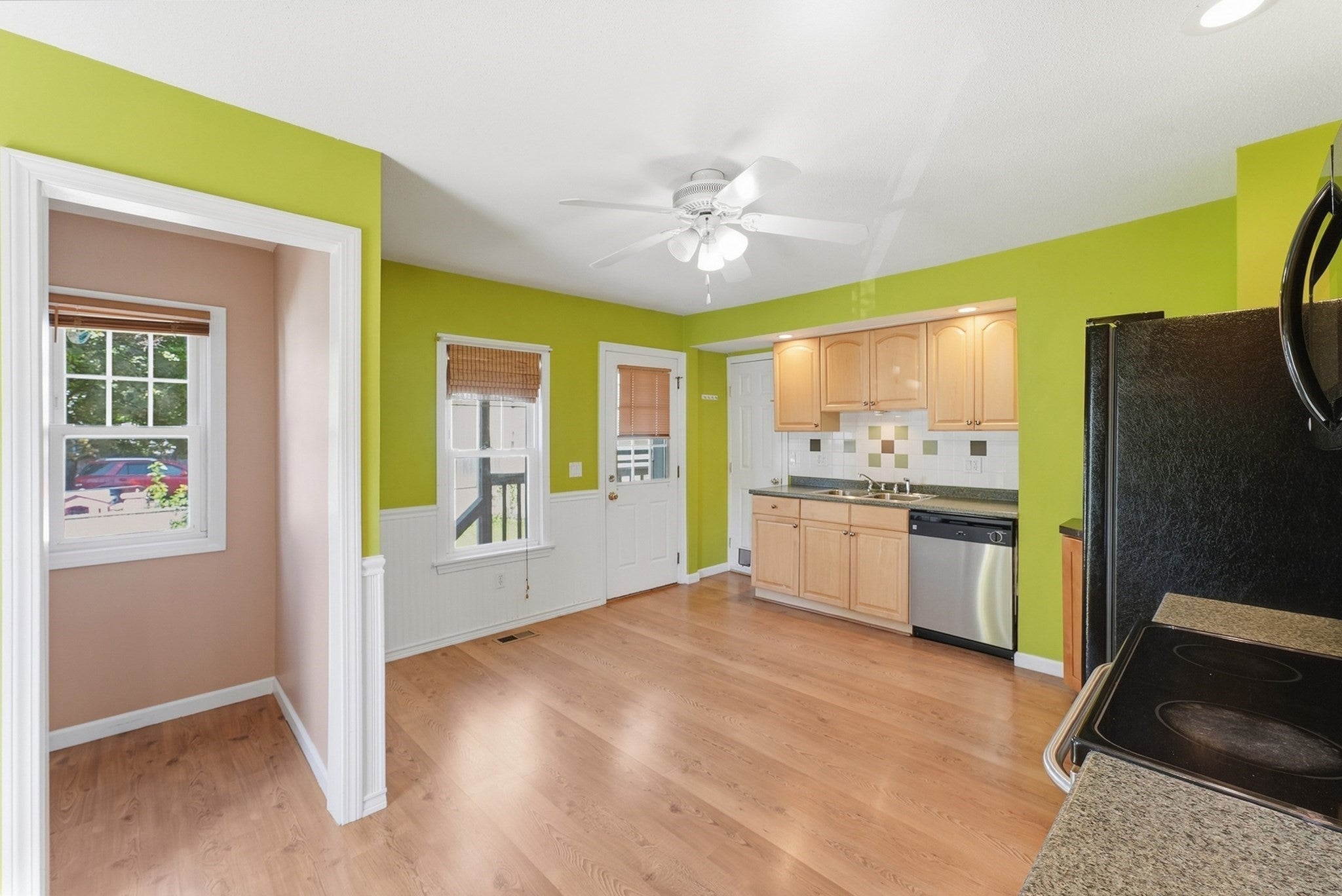 102 Lemuel Ave, Chicopee, MA, 102 Lemuel Ave, Chicopee, MA Photo #5