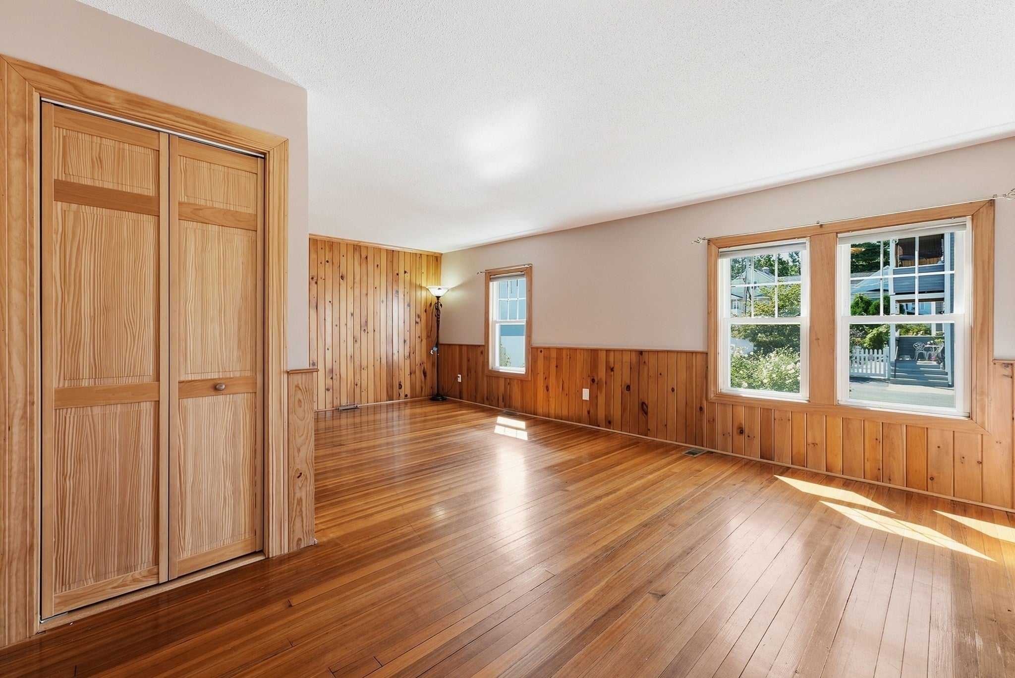 102 Lemuel Ave, Chicopee, MA, 102 Lemuel Ave, Chicopee, MA Photo #11