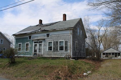 Photo of 17-19 Bacon Square, Plainville, MA 02762 (MLS # 73504201)