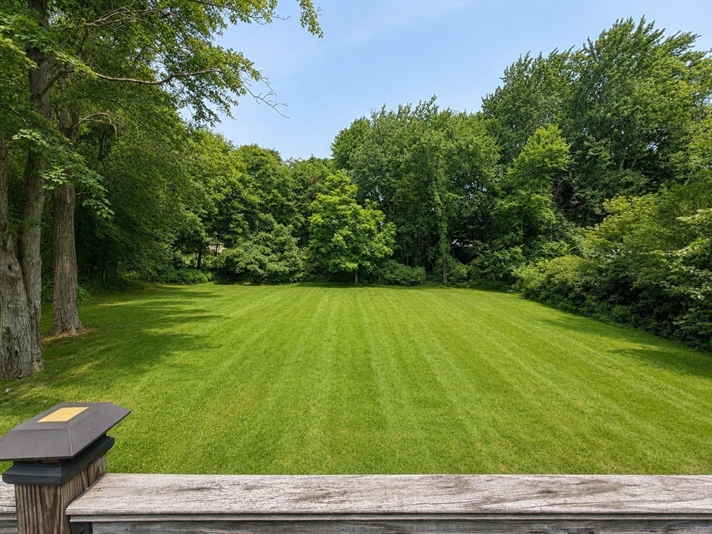 44 Hanscom Ave