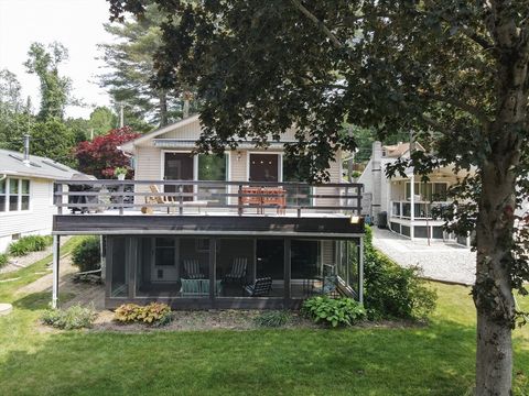12 Brandon Street Holland MA 01521
