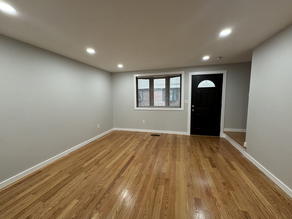 41 Ashford St 41