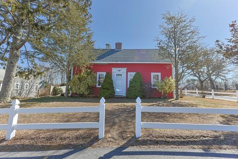 40 Fisk St Dennis MA 02670