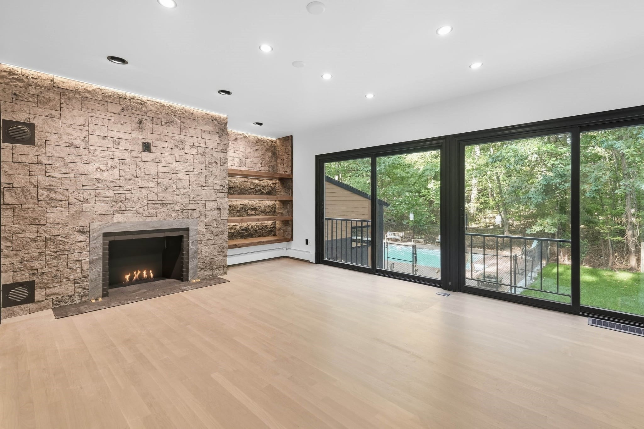 641 Grove St, Framingham, MA, 641 Grove St, Framingham, MA Photo #24