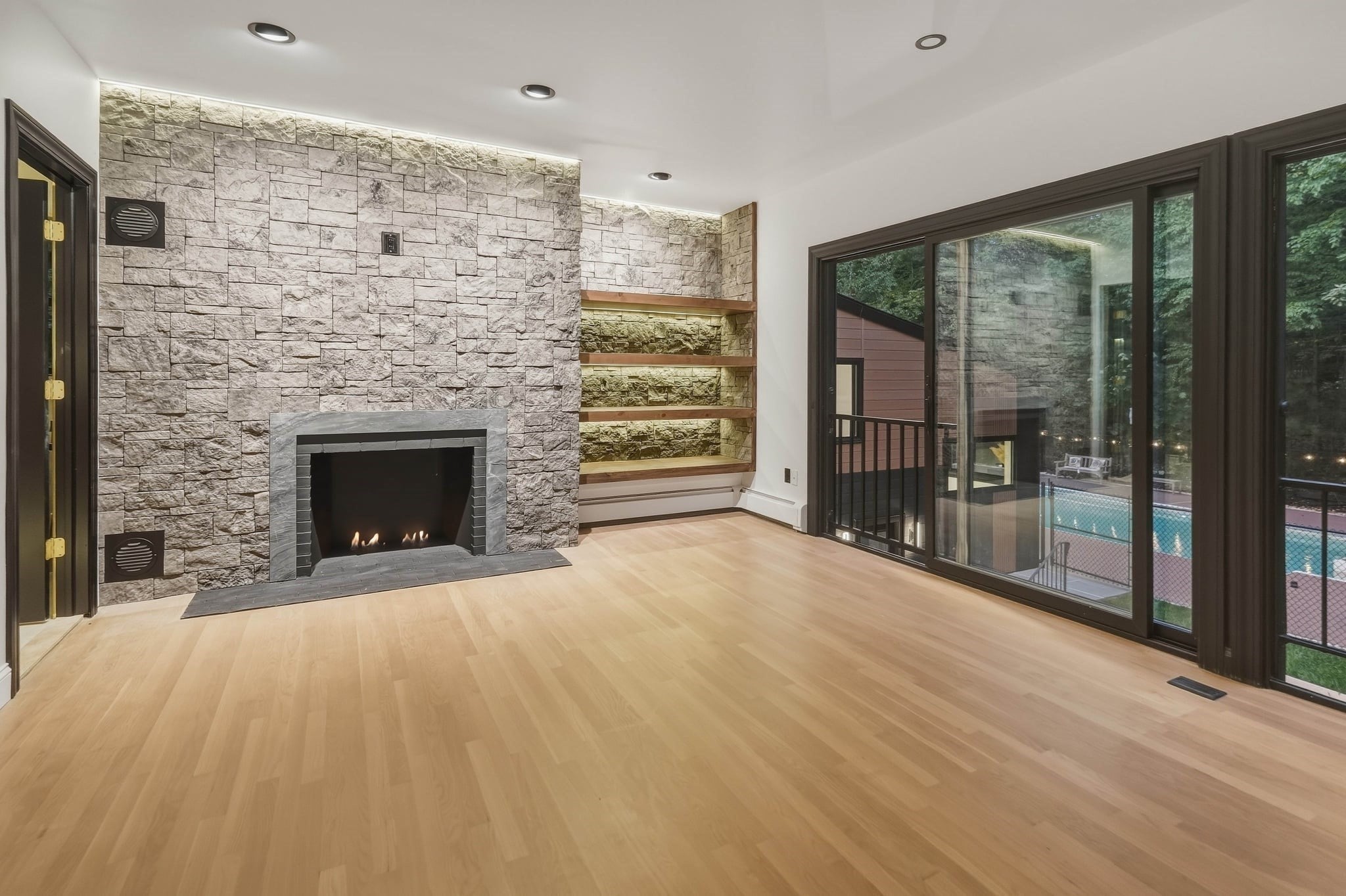 641 Grove St, Framingham, MA, 641 Grove St, Framingham, MA Photo #8