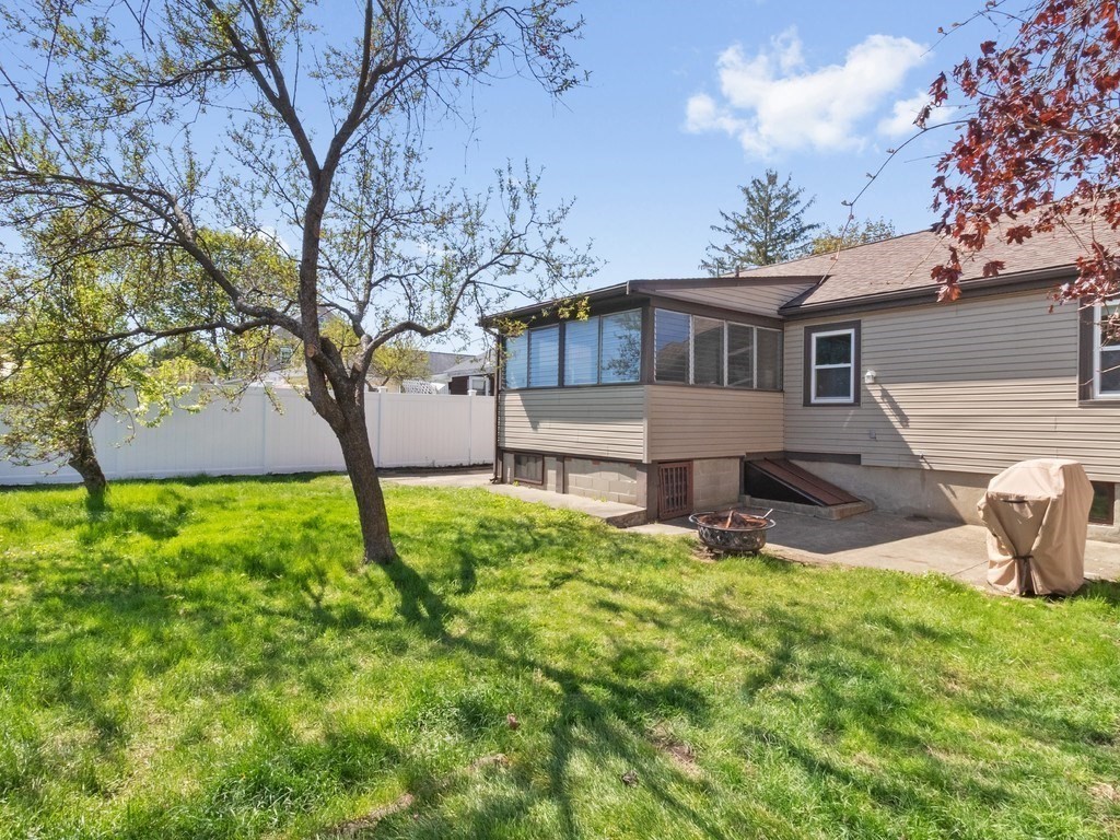 49 Hollace Street, Waltham, MA Photo #27