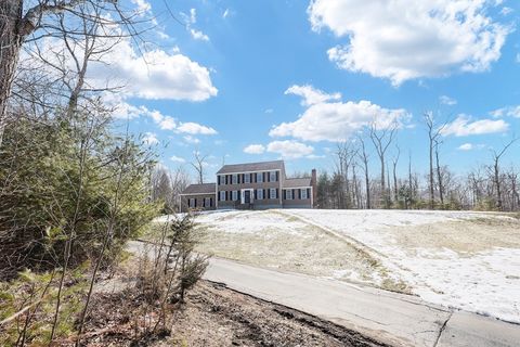 30 Chocolog Rd Uxbridge MA 01569