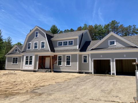 6 Willow Cir Mashpee MA 02649