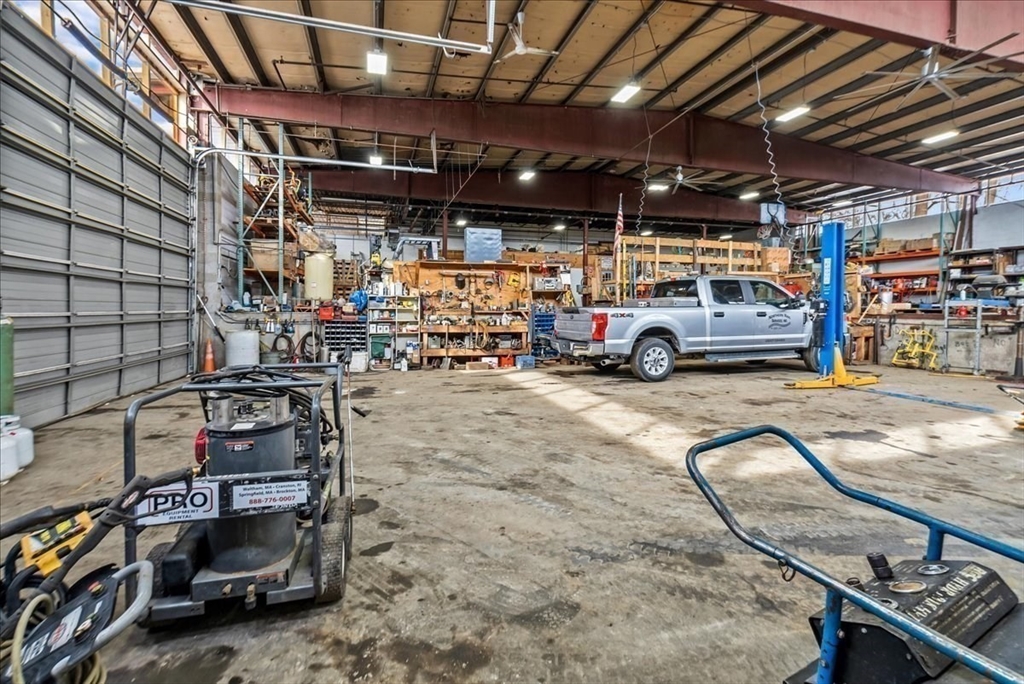 West Springfield, Massachusetts 01089, United States, ,Residential,Active,86265