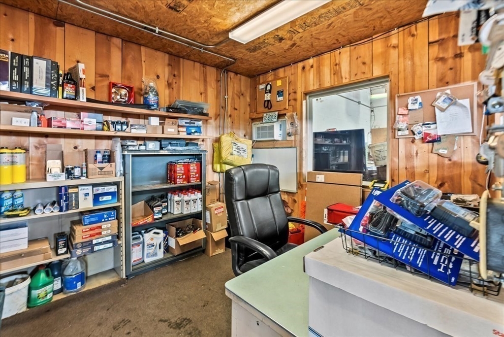 West Springfield, Massachusetts 01089, United States, ,Residential,Active,86265