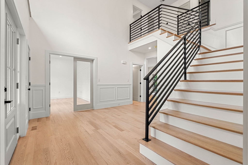 100 Marblehead St