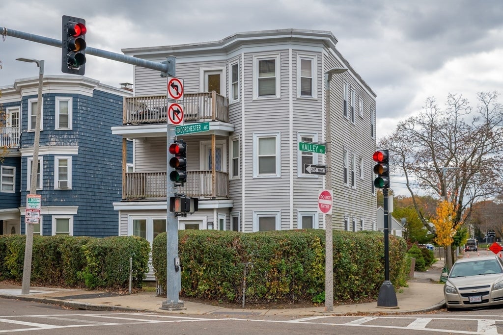 2131 Dorchester Avenue #2, Boston, MA Photo #2