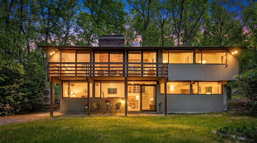 79 Autumn Lane