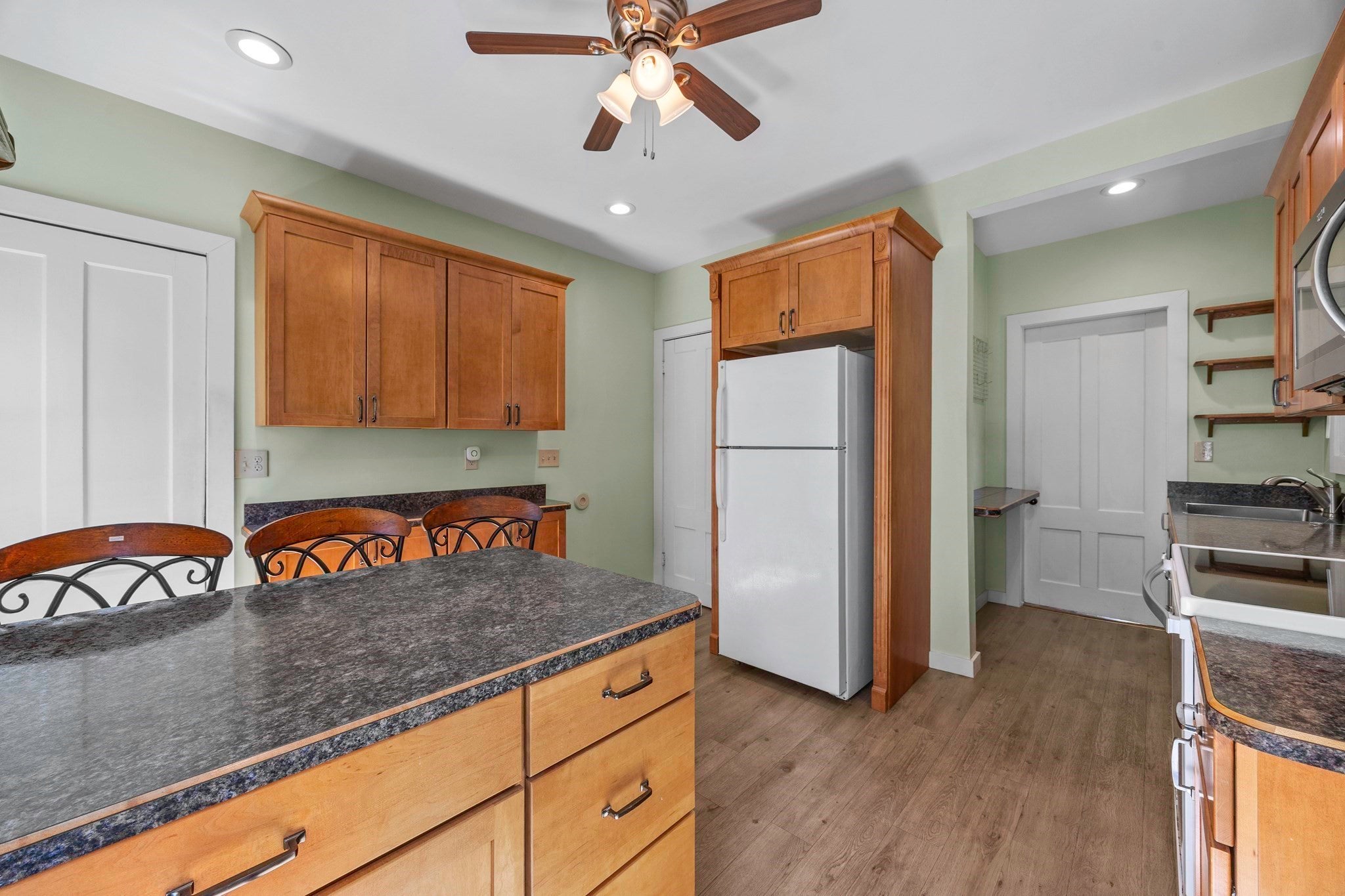 66 Nonotuck St, Holyoke, MA, 66 Nonotuck St, Holyoke, MA Photo #26