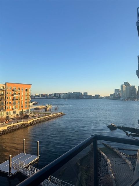 65 Lewis St 403 Boston MA 02128