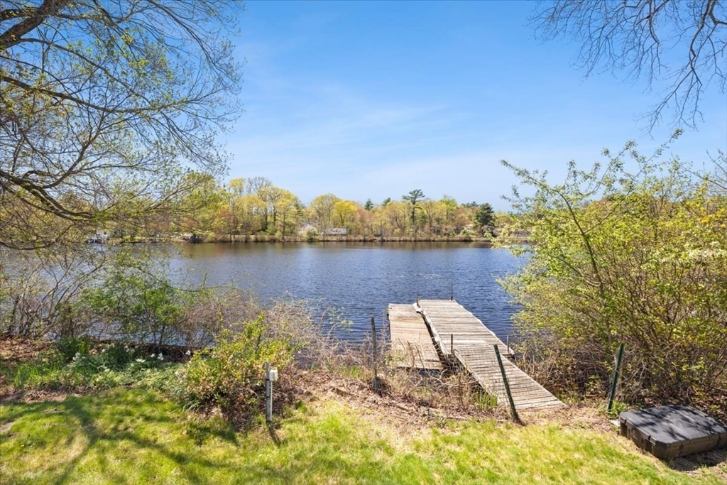 74 Lakeview Ave, Taunton, MA, 74 Lakeview Ave, Taunton, MA Photo #9