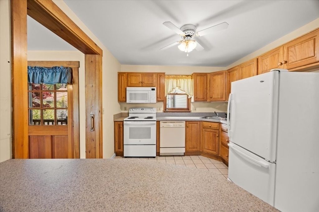 74 Lakeview Ave, Taunton, MA, 74 Lakeview Ave, Taunton, MA Photo #14