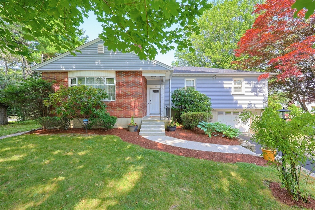 18 Fletcher St