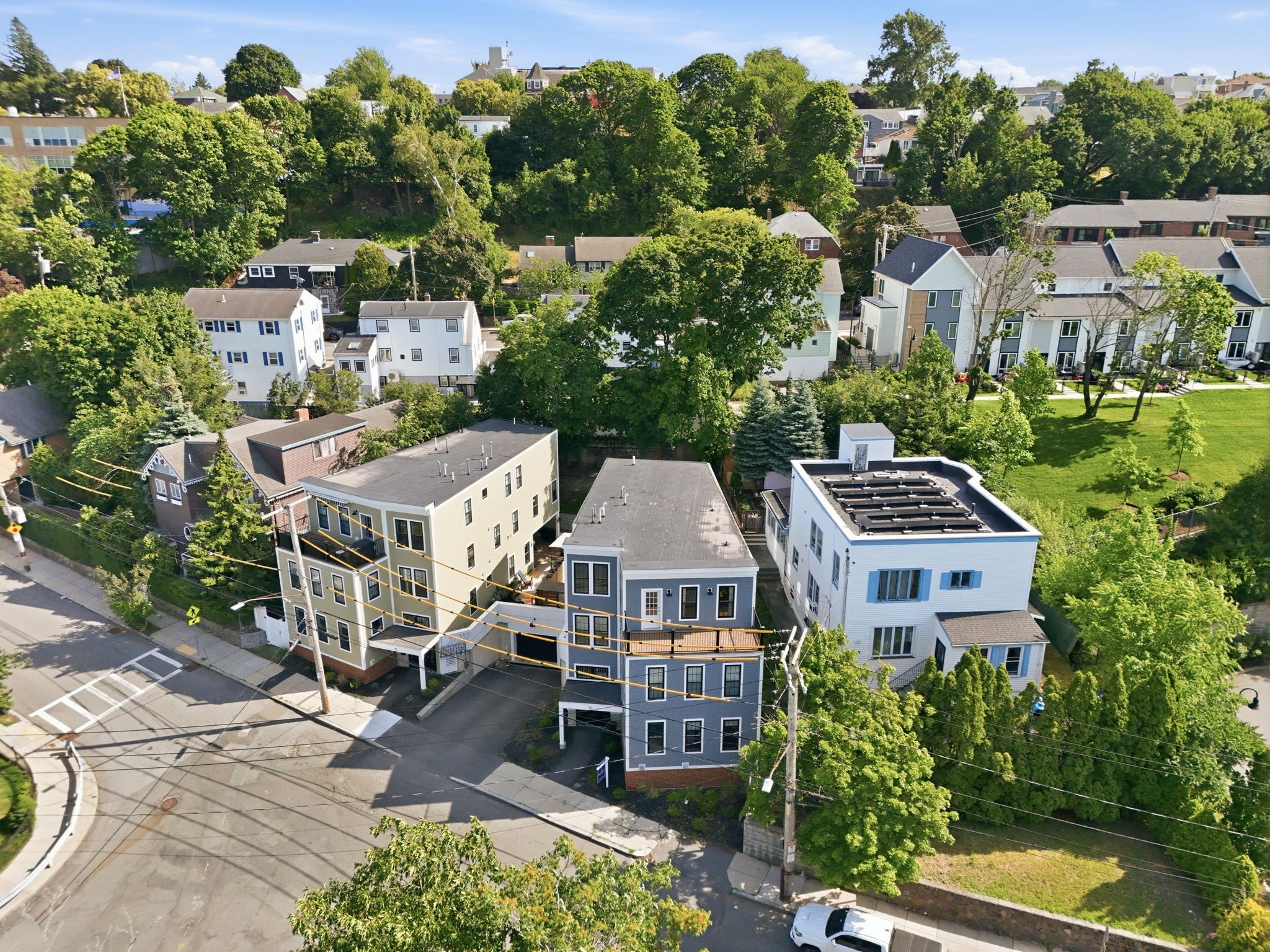 18-20 Crestway Rd PH5, Boston MA 02128