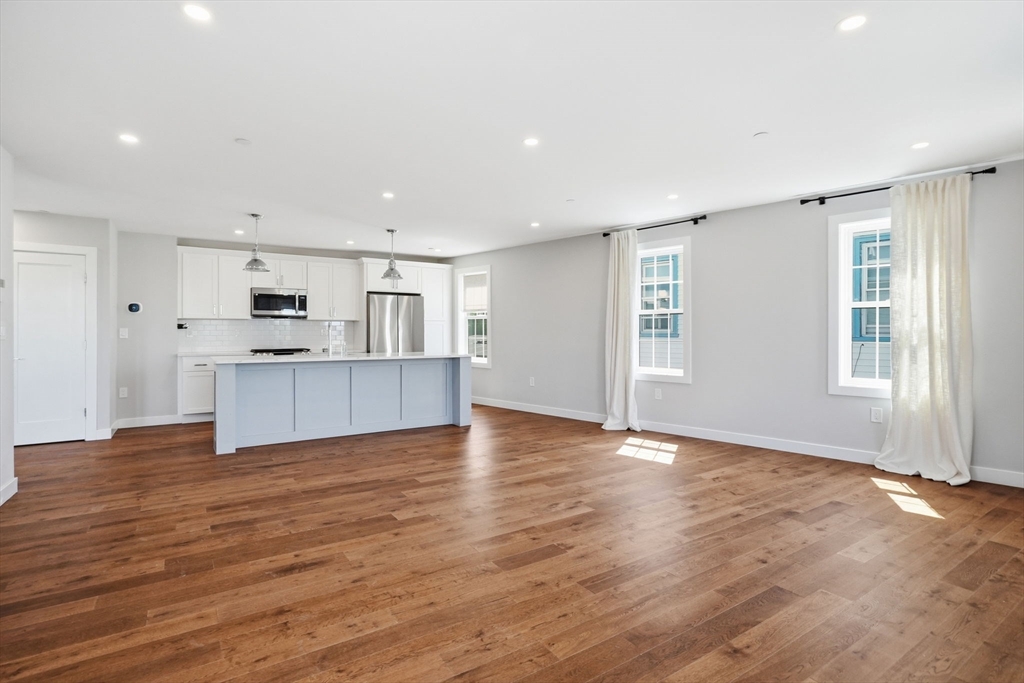 18-20 Crestway Rd PH5
