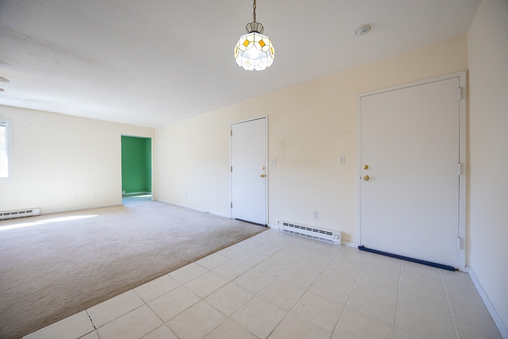 3 Dailey Street J