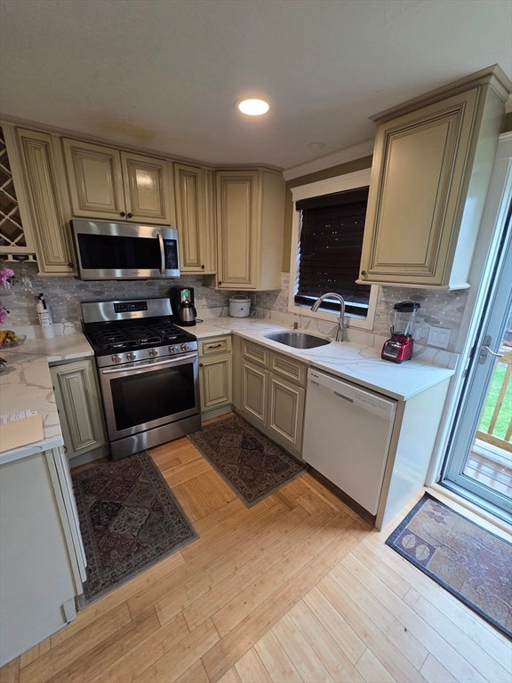 37 Wall St #2C, Worcester, MA, 37 Wall St #2C, Worcester, MA Photo #1