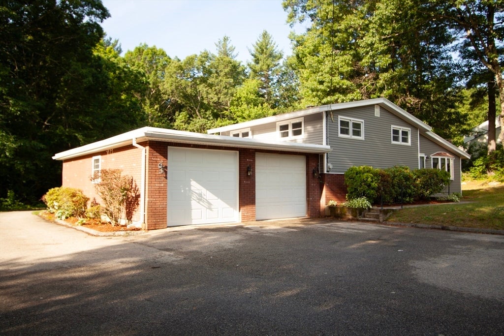 21 Siani Rd