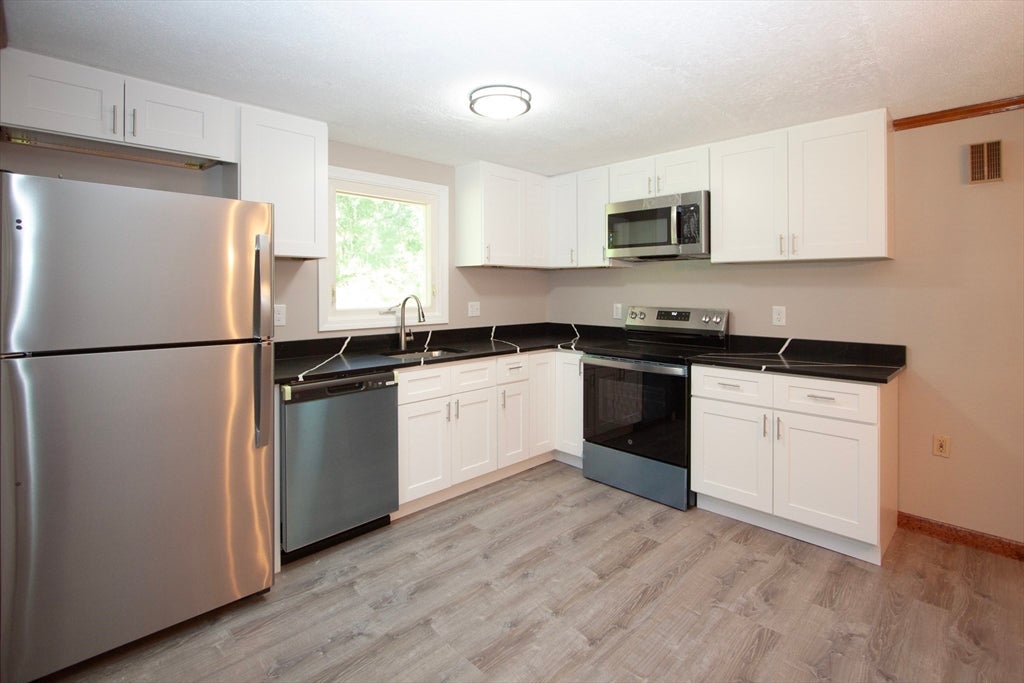 21 Siani Rd