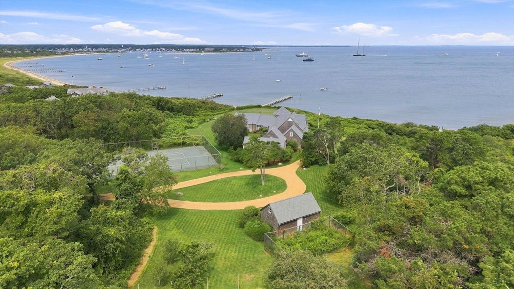 139 Chappaquiddick Road