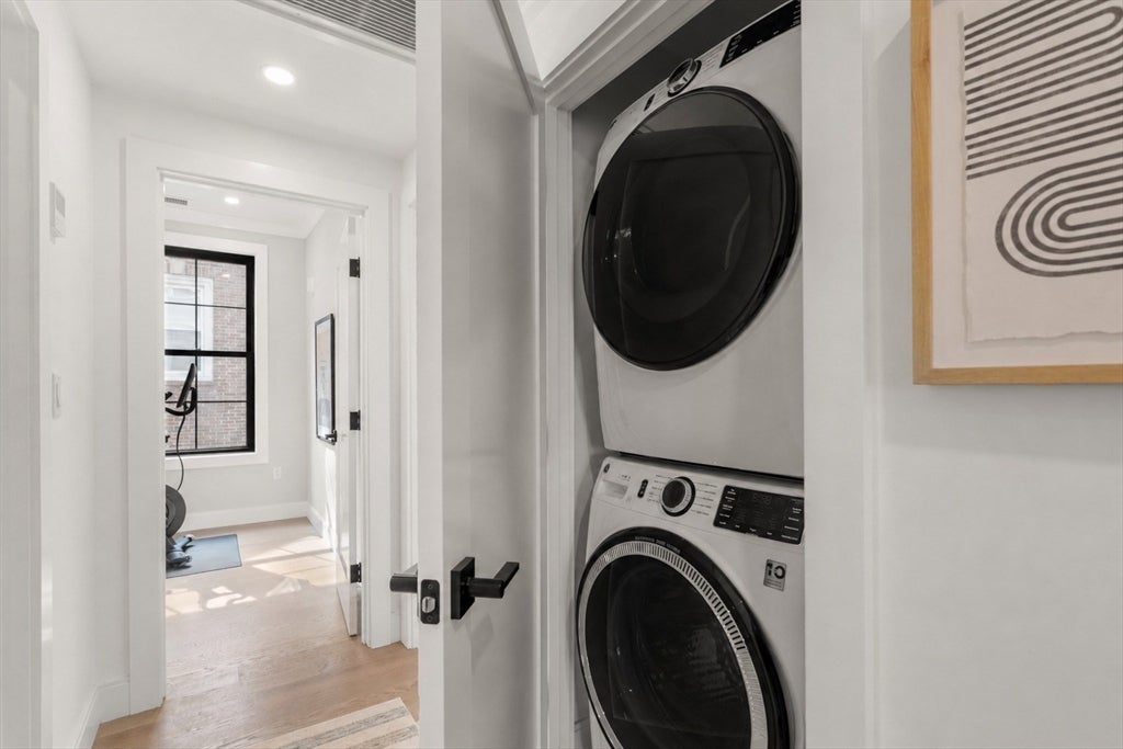 228 Washington Street #3, Boston, MA, 228 Washington Street #3, Boston, MA Photo #17