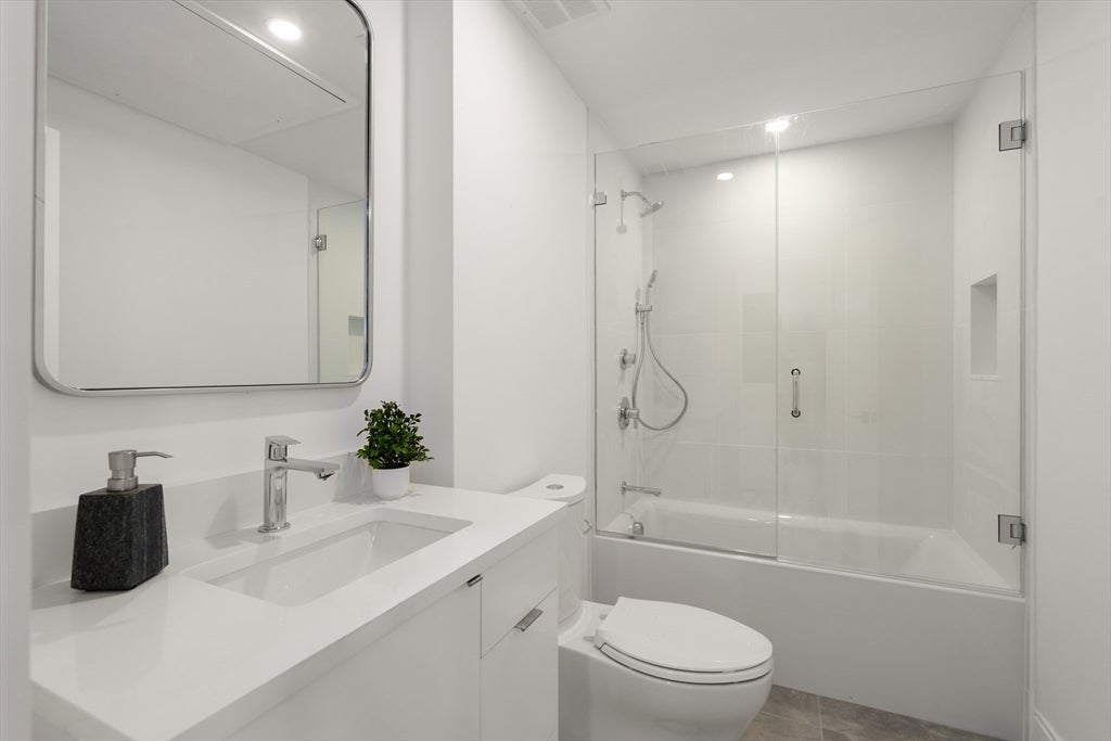 228 Washington Street #3, Boston, MA, 228 Washington Street #3, Boston, MA Photo #15