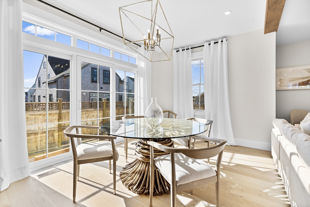 10 Beach Grass Rd