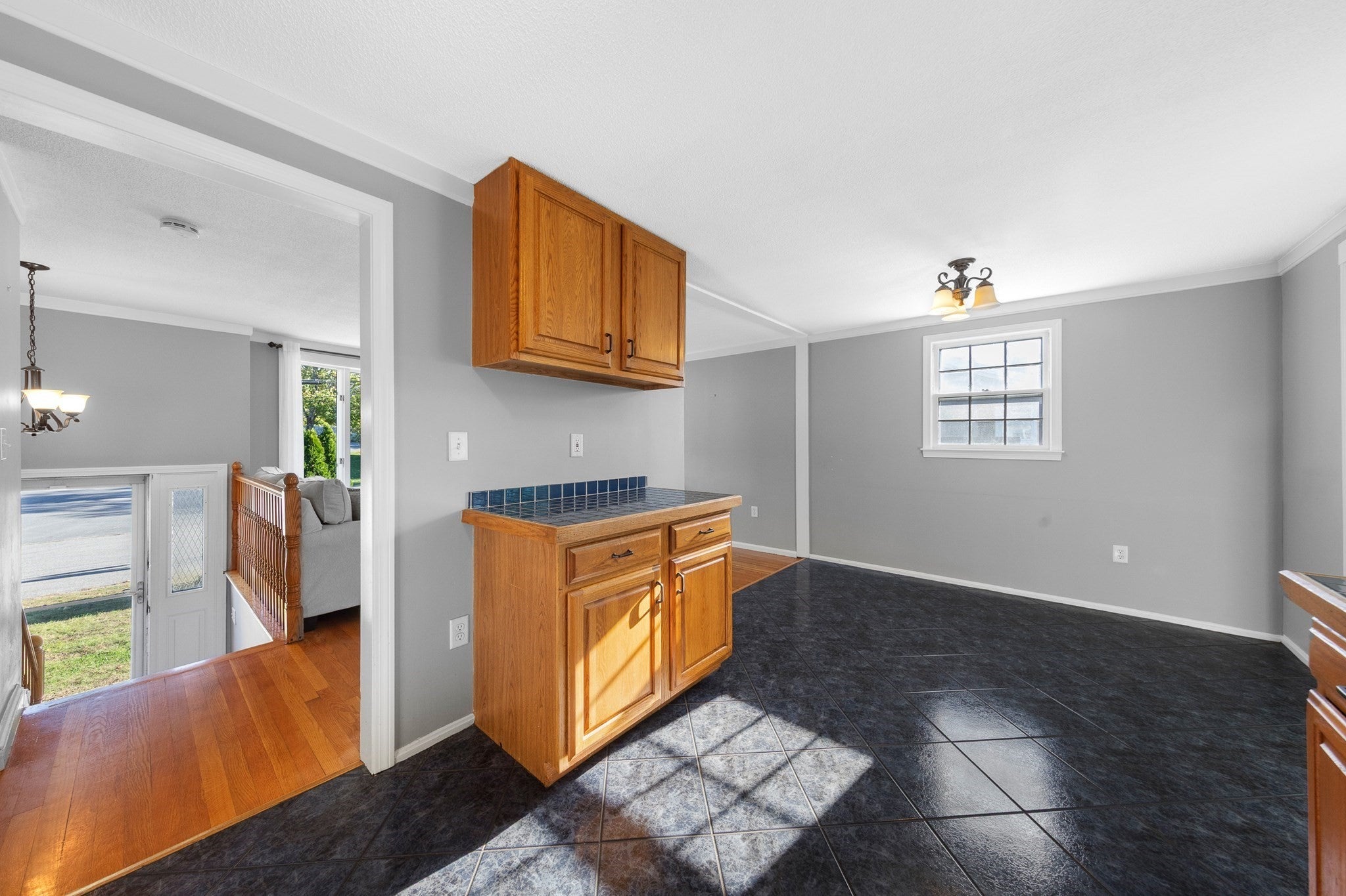 70 Westwind Rd, Lowell, MA Photo #12