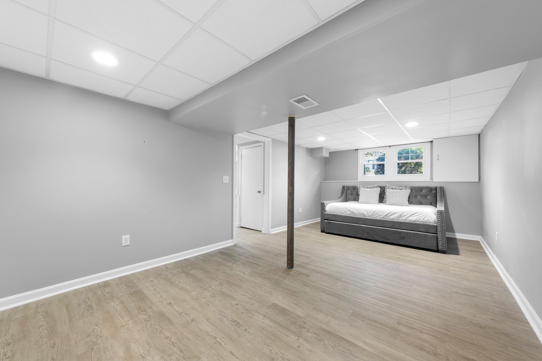 70 Westwind Rd, Lowell, MA Photo #23