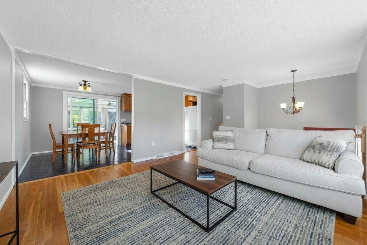70 Westwind Rd, Lowell, MA Photo #5
