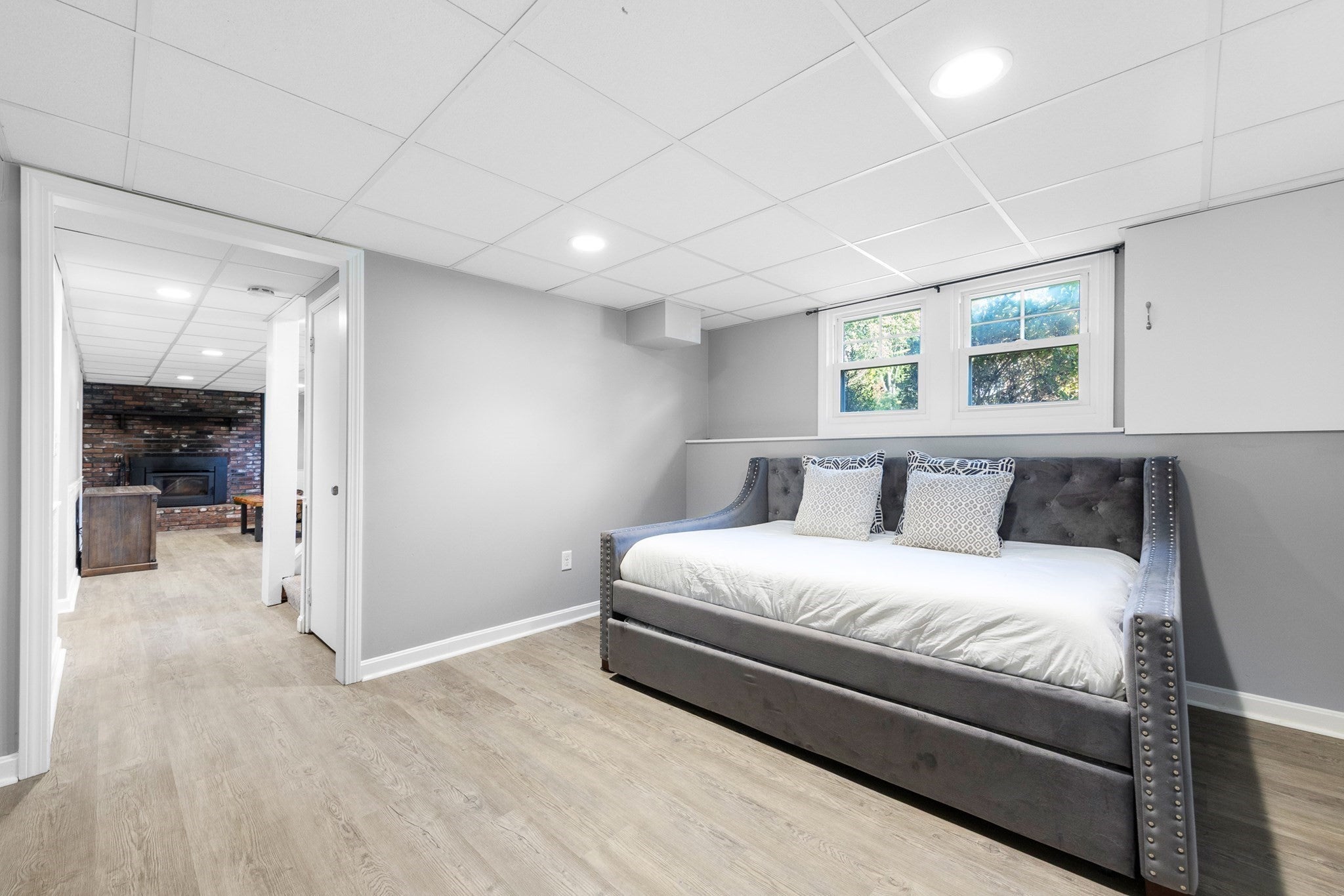 70 Westwind Rd, Lowell, MA Photo #24