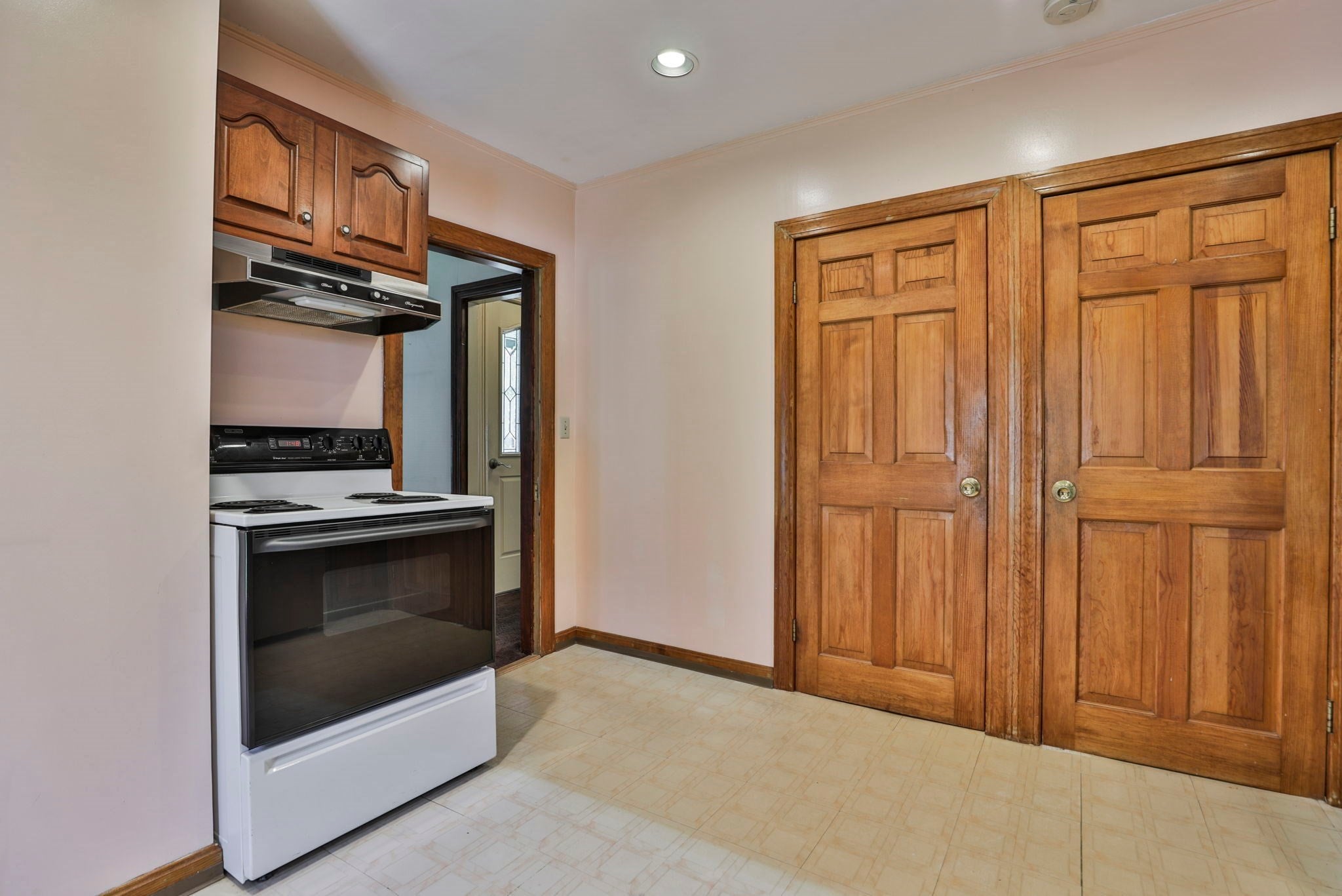 13 Collins St, Newburyport, MA, 13 Collins St, Newburyport, MA Photo #22